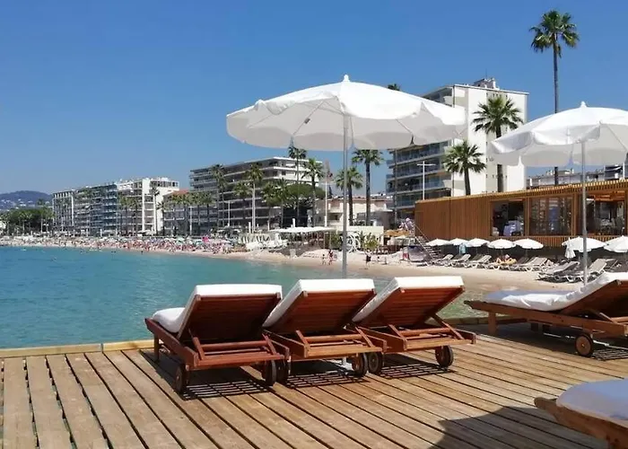 Terrasse Face à La Juan Les Pins Antibes